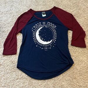 Modern Lux Navy and Burgundy Moon Graphic Top